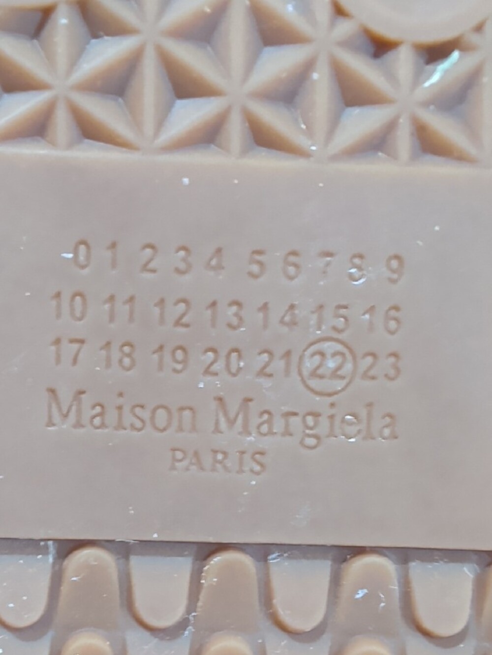 Maison Martin Margiela Replica Sneakers Men's 10.5 Beige Leather Suede Gum Sole - Picture 8 of 8